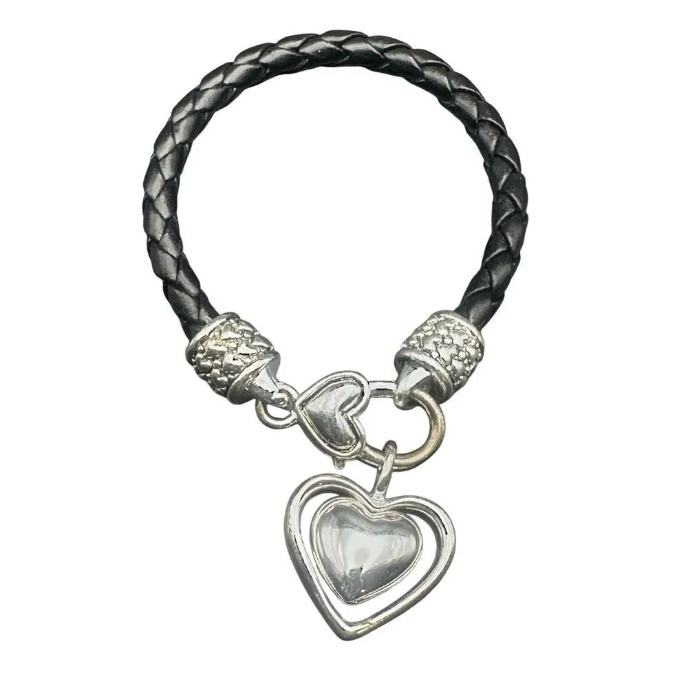 BRIGHTON Leather Bracelet with Heart Charm and clasp